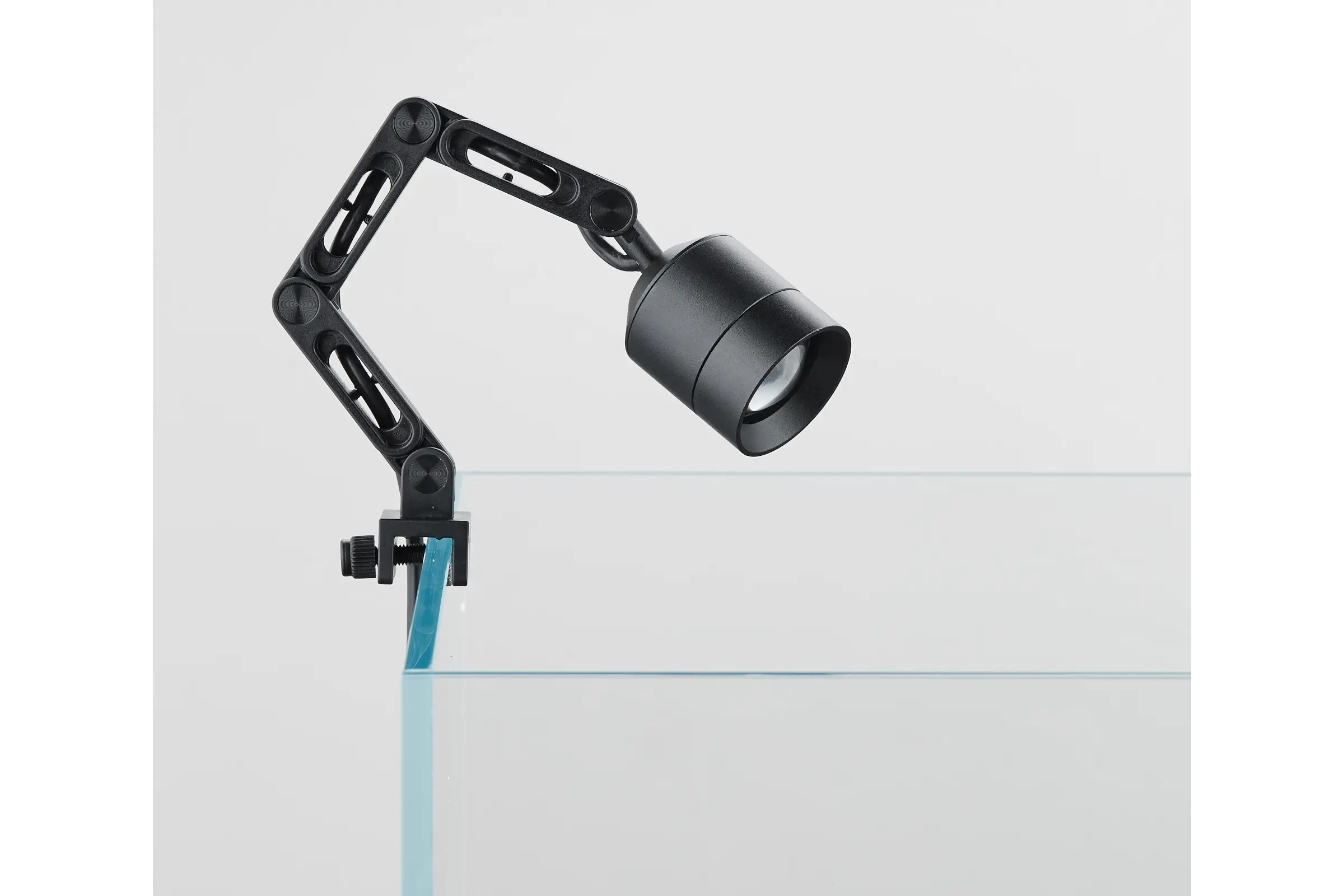 Chihiros Z Light Tiny (6 W) mit Bluetooth